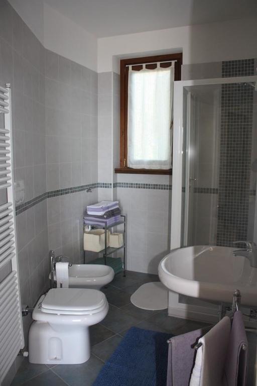 Appartamento Le Eriche Plesio Cameră foto